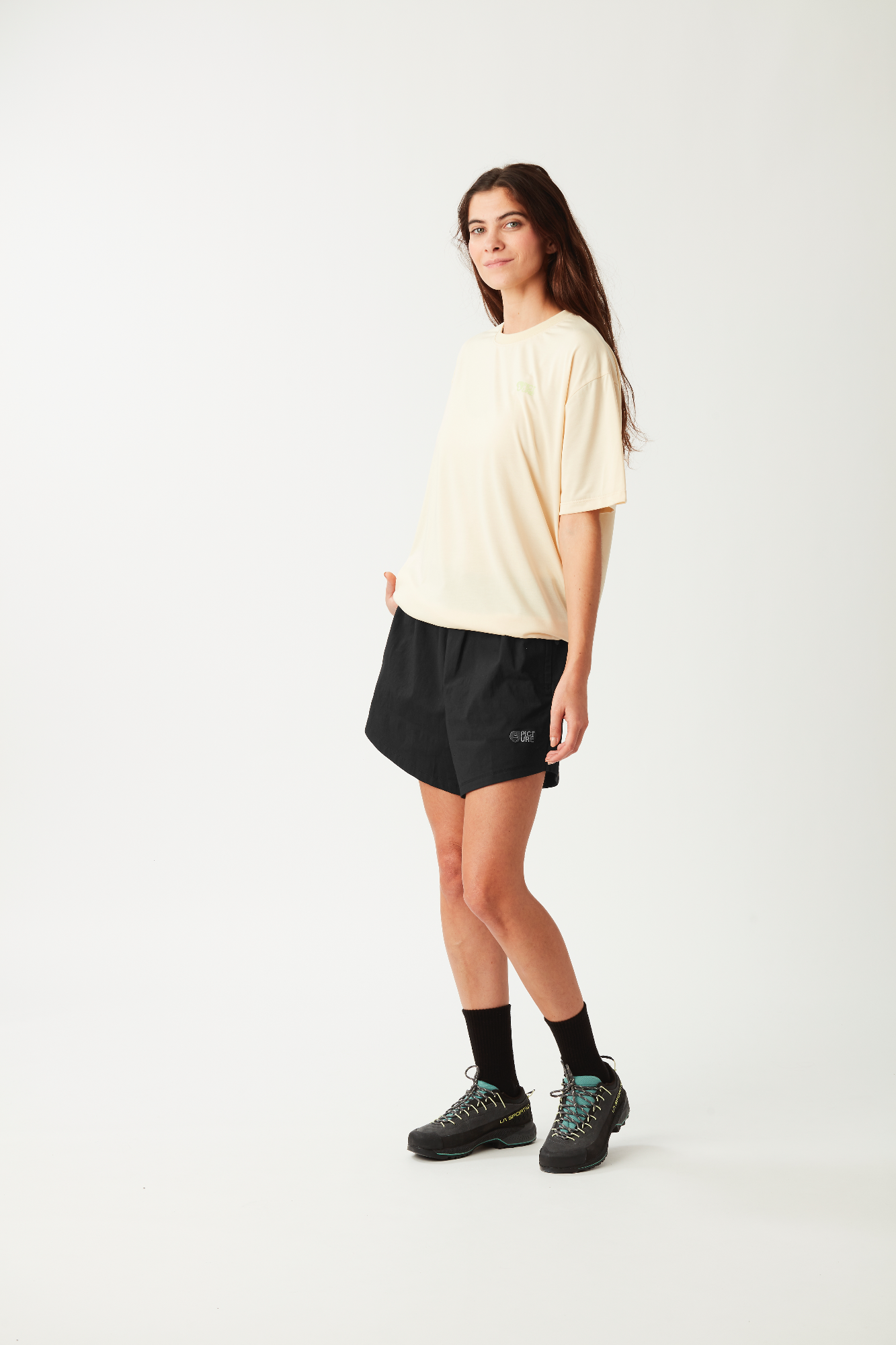 Picture Organic Clothing Women's Oslon Tech Shorts Black 03