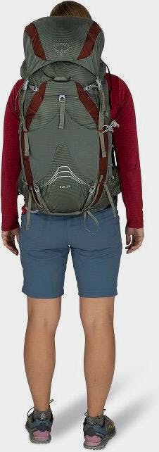 Osprey Eja 38 Purple Dusk 04