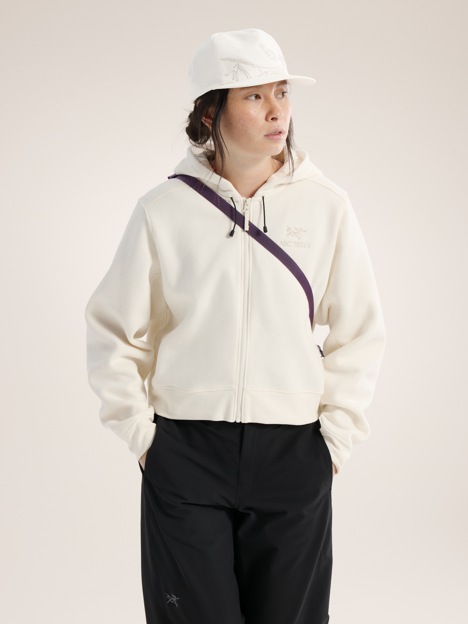 Arc'teryx Mantis 2 Moondrop 02