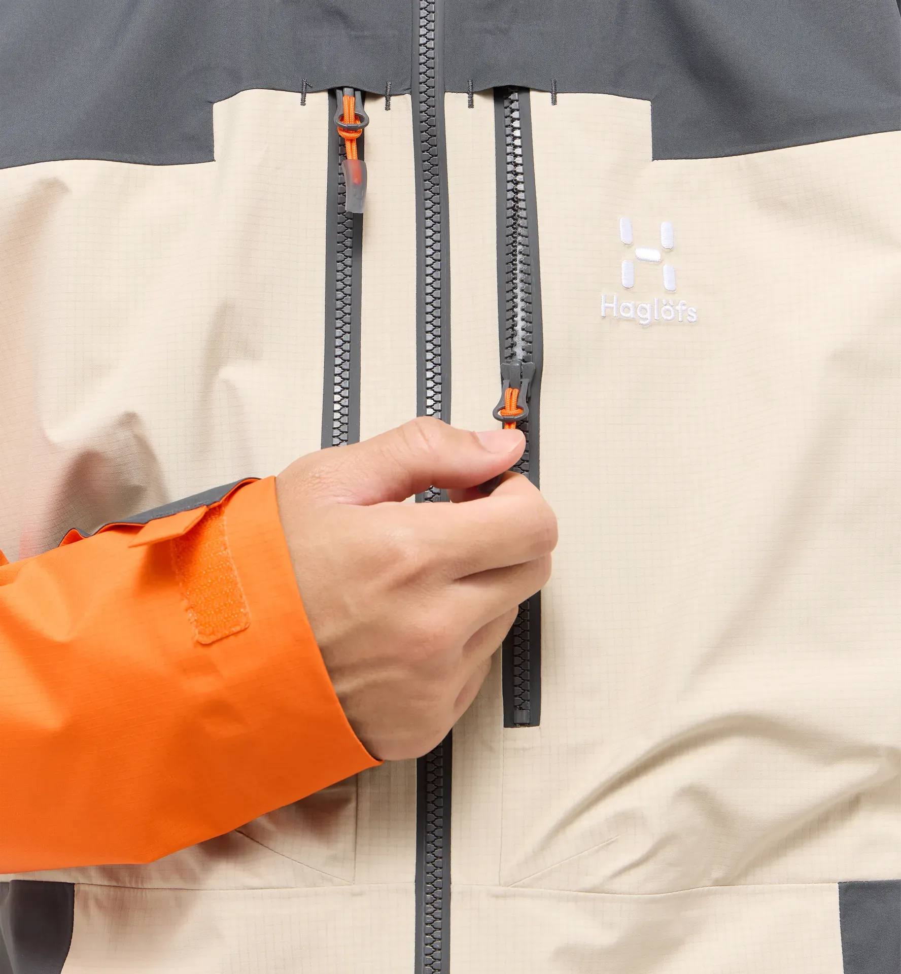 Haglöfs Men's Spitz GTX Pro Jacket Chalk/Magnetite 10