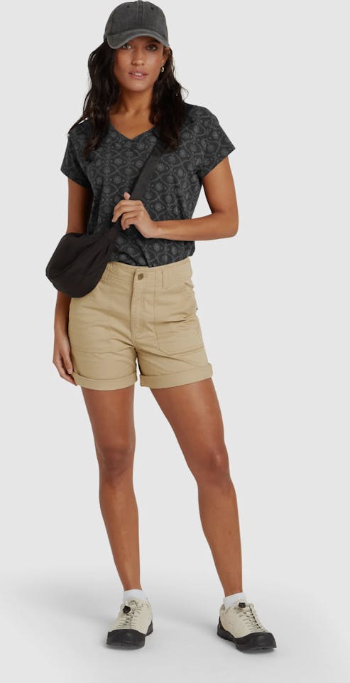 Sherpa Women's Tenjing Shorts Sand 02