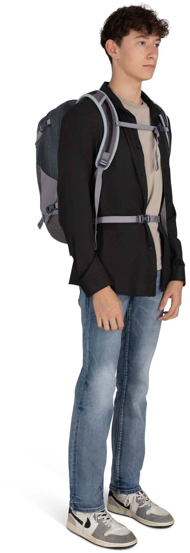 Osprey Nebula Black 06