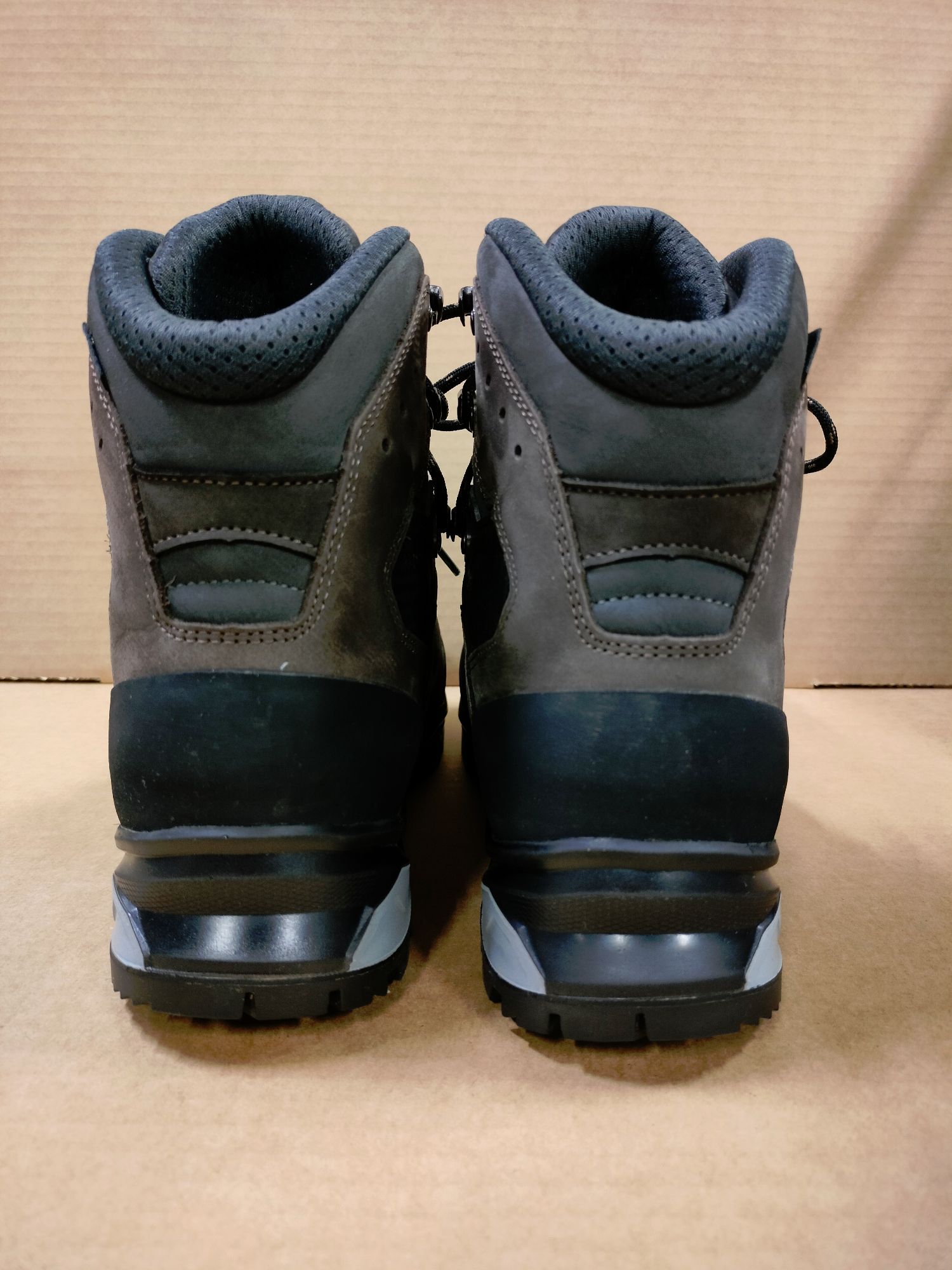 Lowa Men's Camino Evo GTX Wide UK 9 Ruskea (Outlet) Ruskea 04