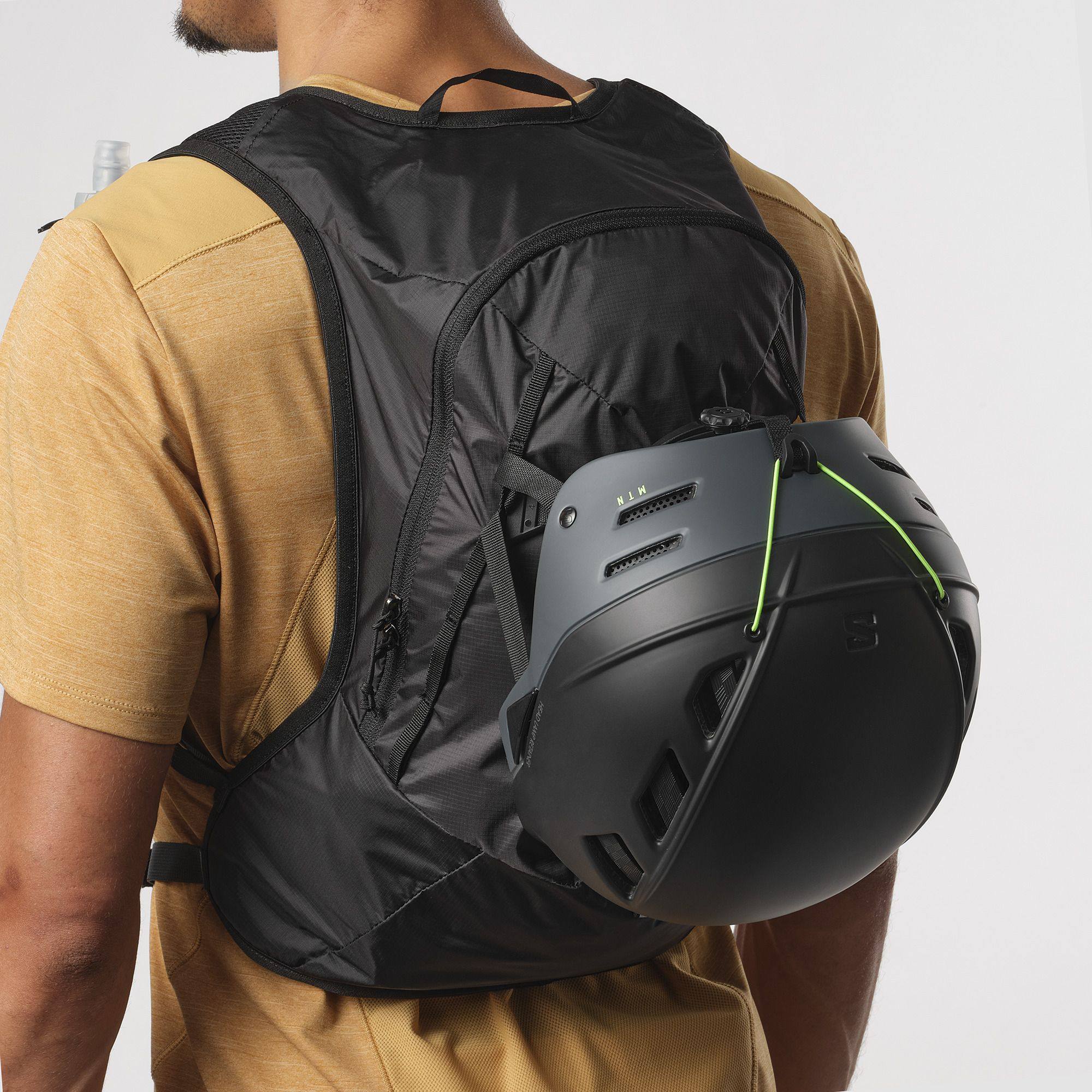 Salomon Cross 12 Black 08