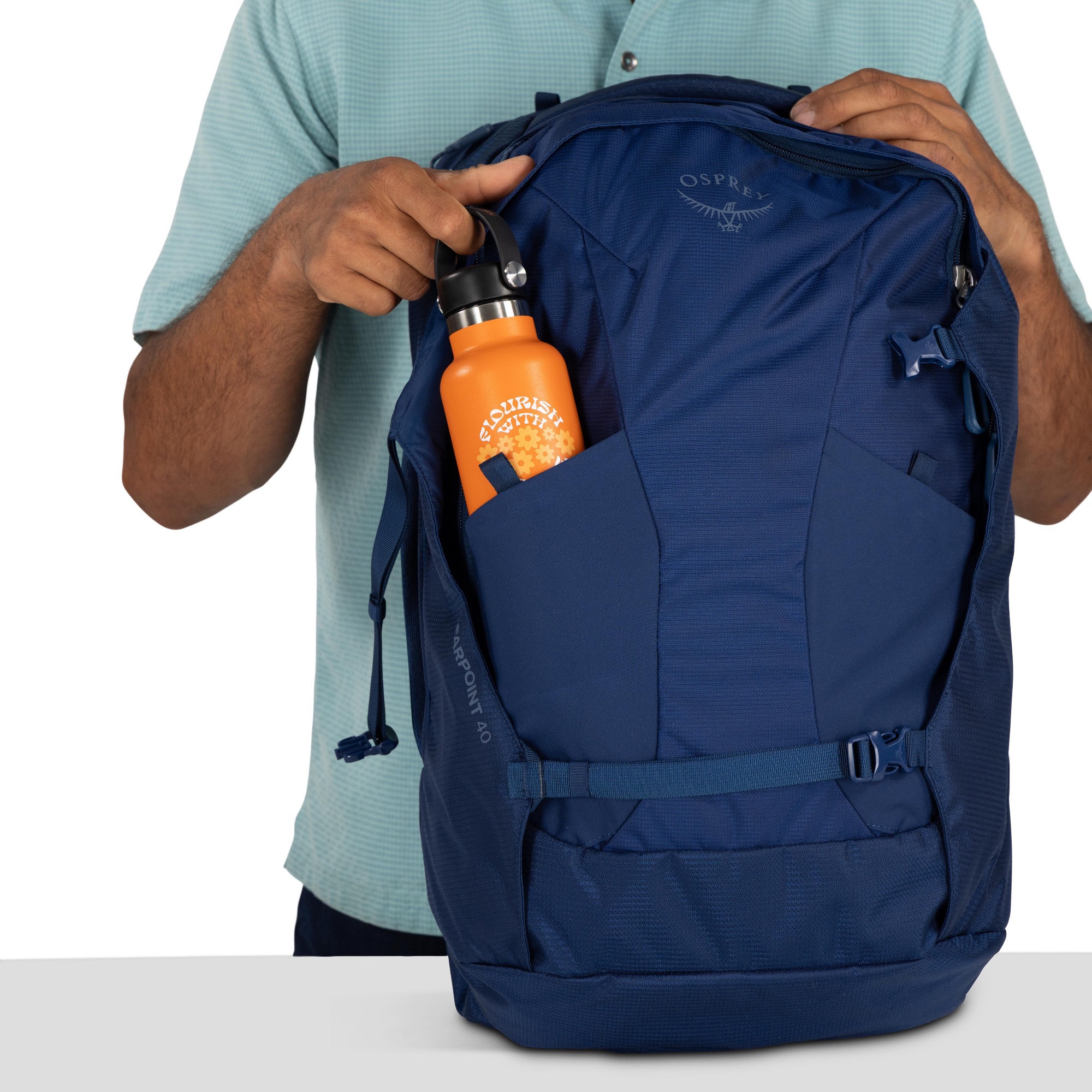 Osprey Farpoint 40 Black 10