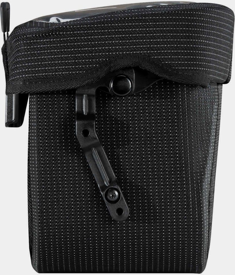 Ortlieb Ultimate Six Hi-Vis M (7L) Musta 05