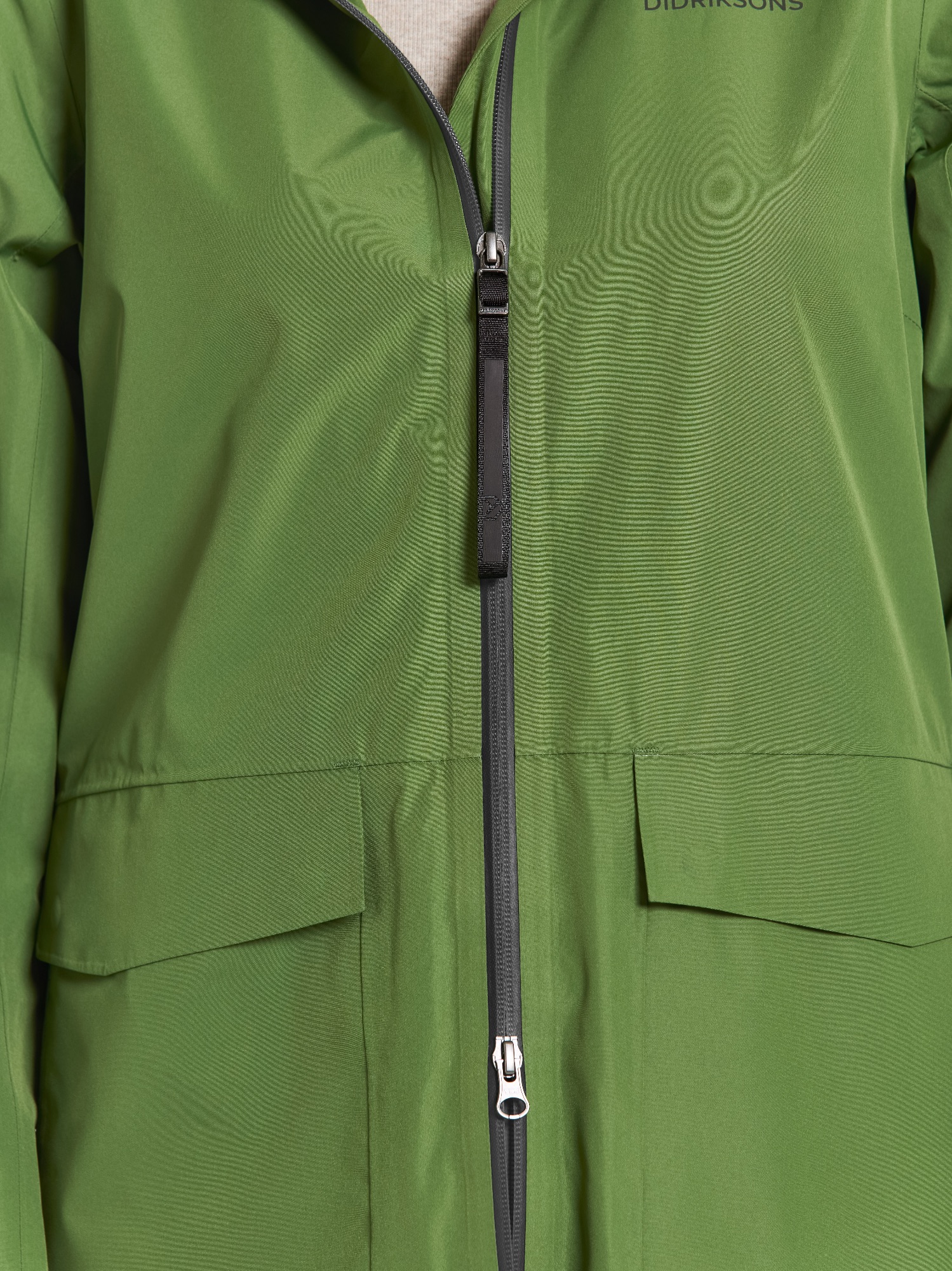 Didriksons Women's Nadja 4 Parka Velvet Green 09