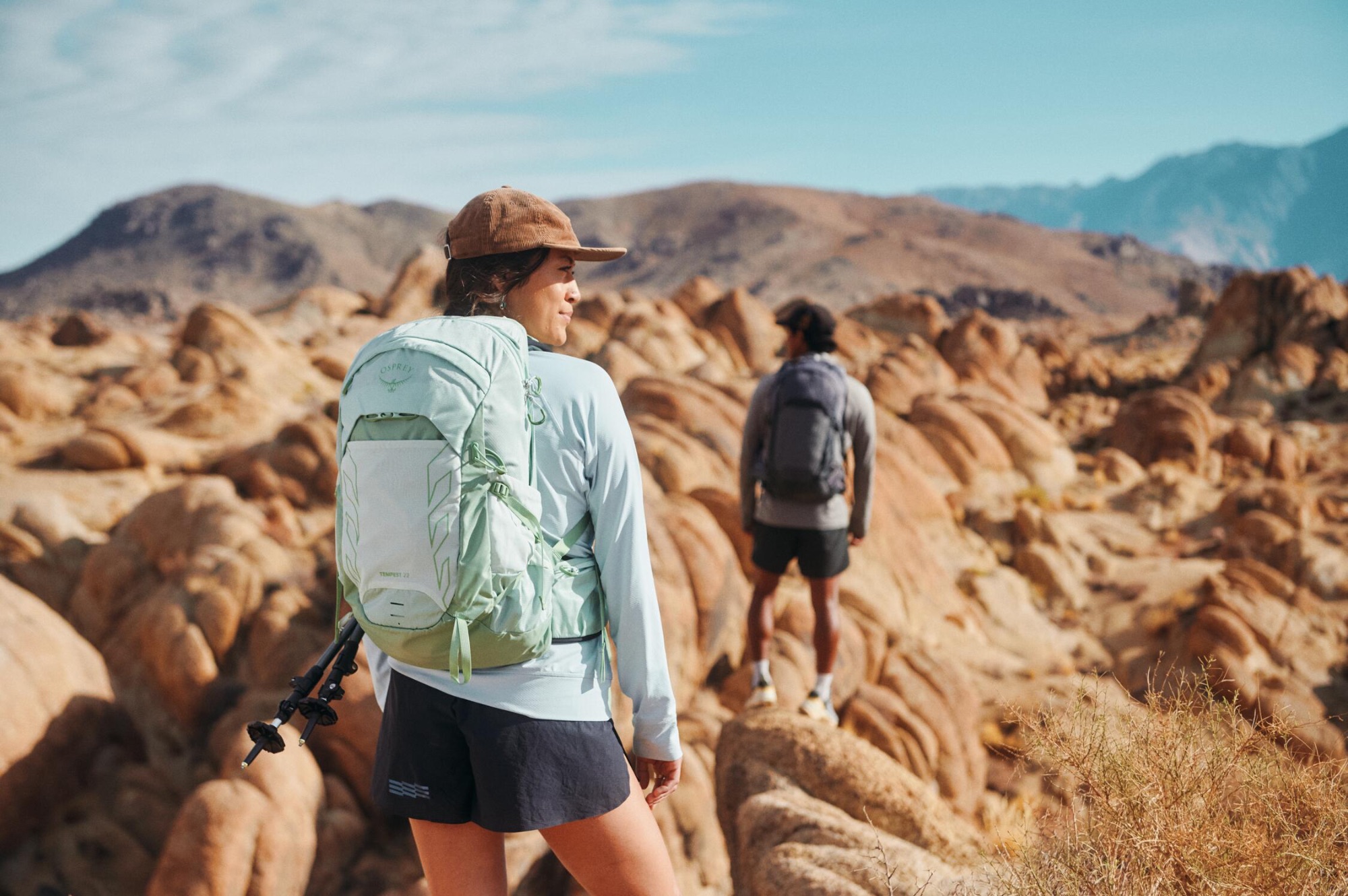 Osprey Tempest 26 Musta/Coal 05