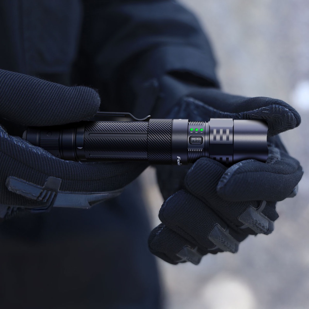 Fenix PD35R Ace 2000lm  07