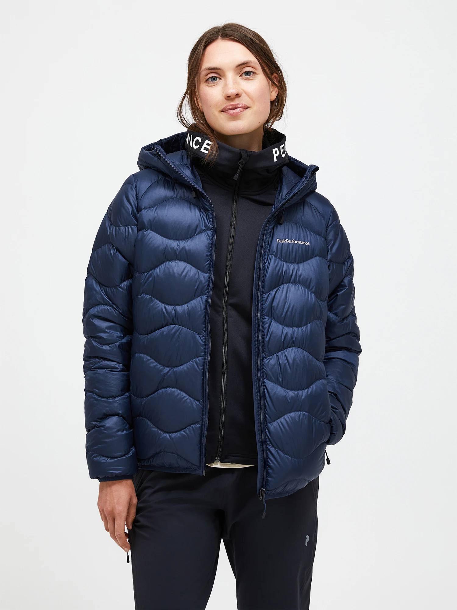 Peak Performance Women's Helium Down Hood Jacket
