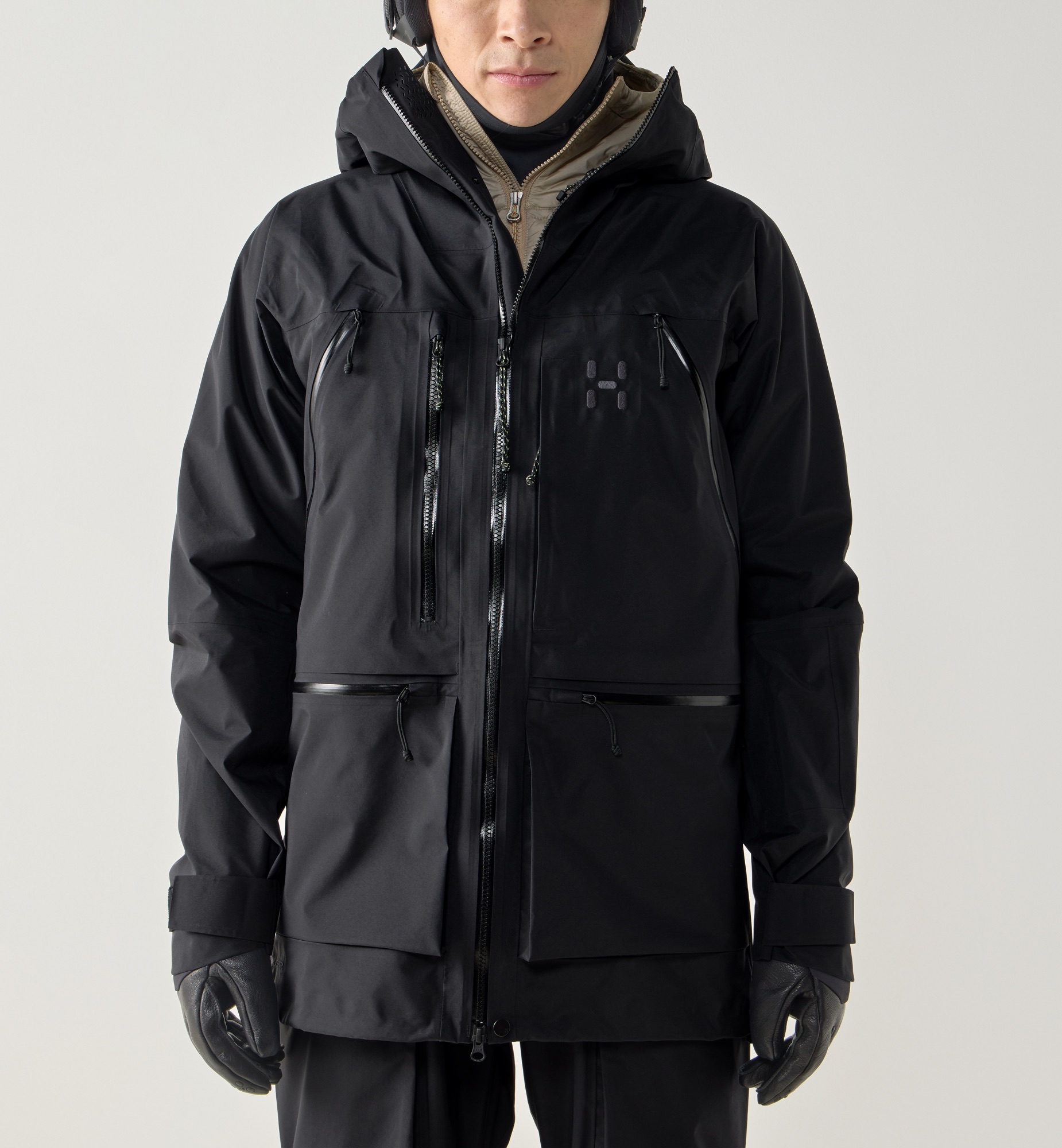 Haglöfs Men's Vassi GTX Pro II Jacket Musta 04