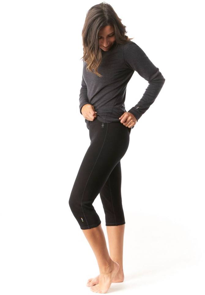 SmartWool Women's Classic Thermal 3/4 Bottom Musta 02
