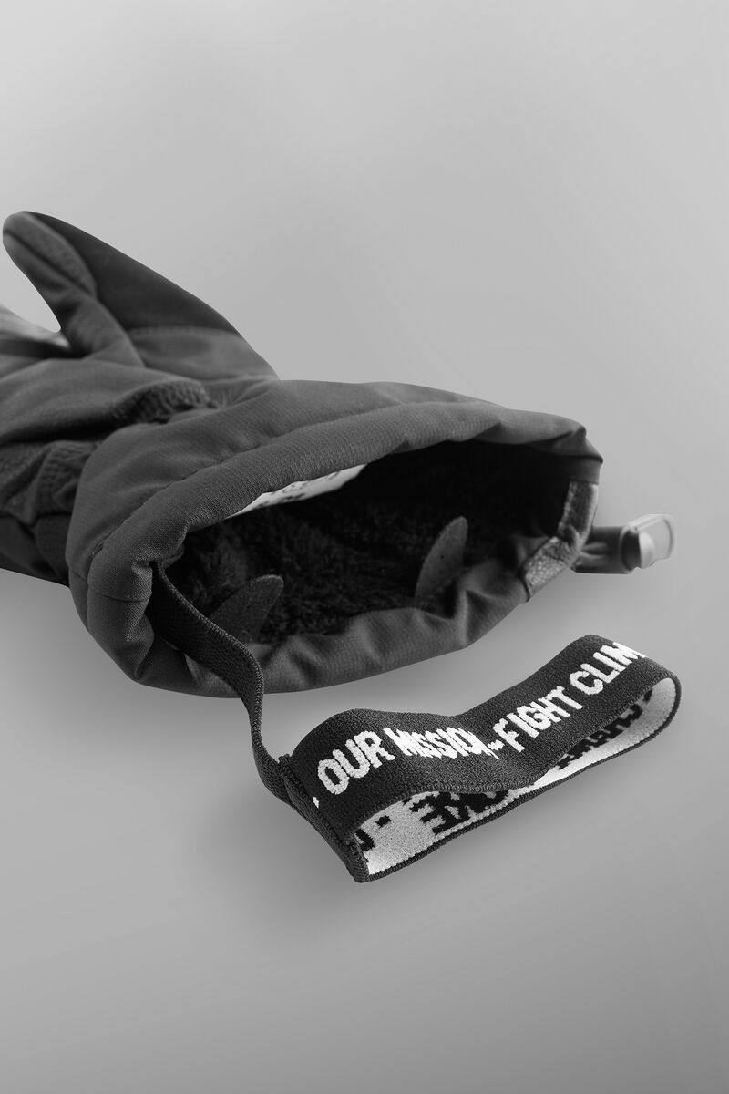 Picture Organic Clothing Women's Anna Mitts Musta 02