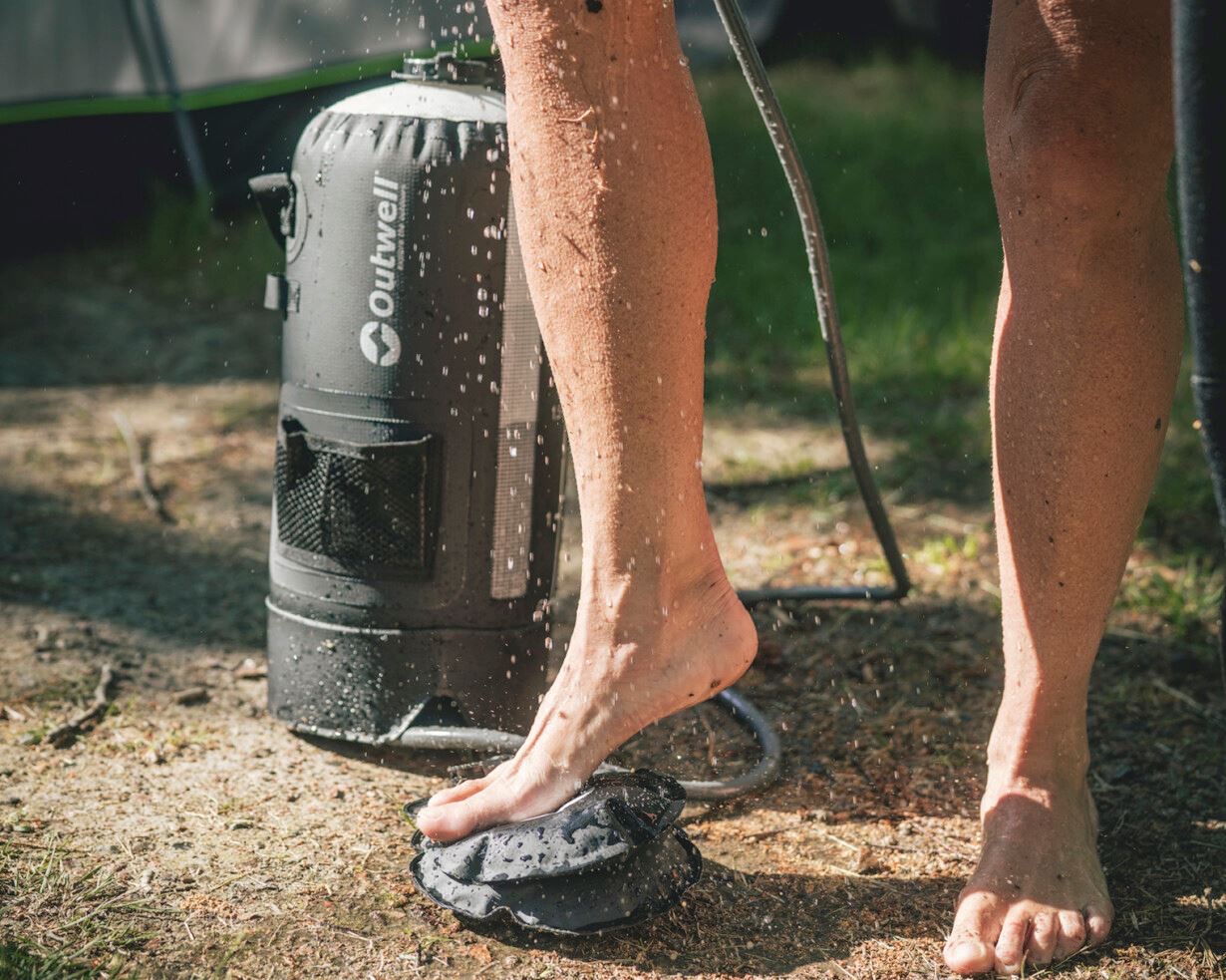 Outwell Seabreeze Pressure Shower  08