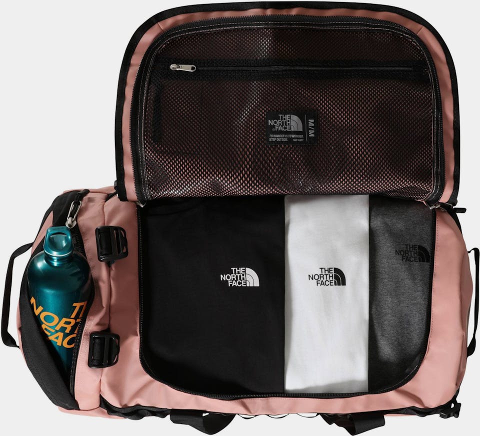 The North Face Base Camp Duffel M ja Travel Canister S Punainen 13