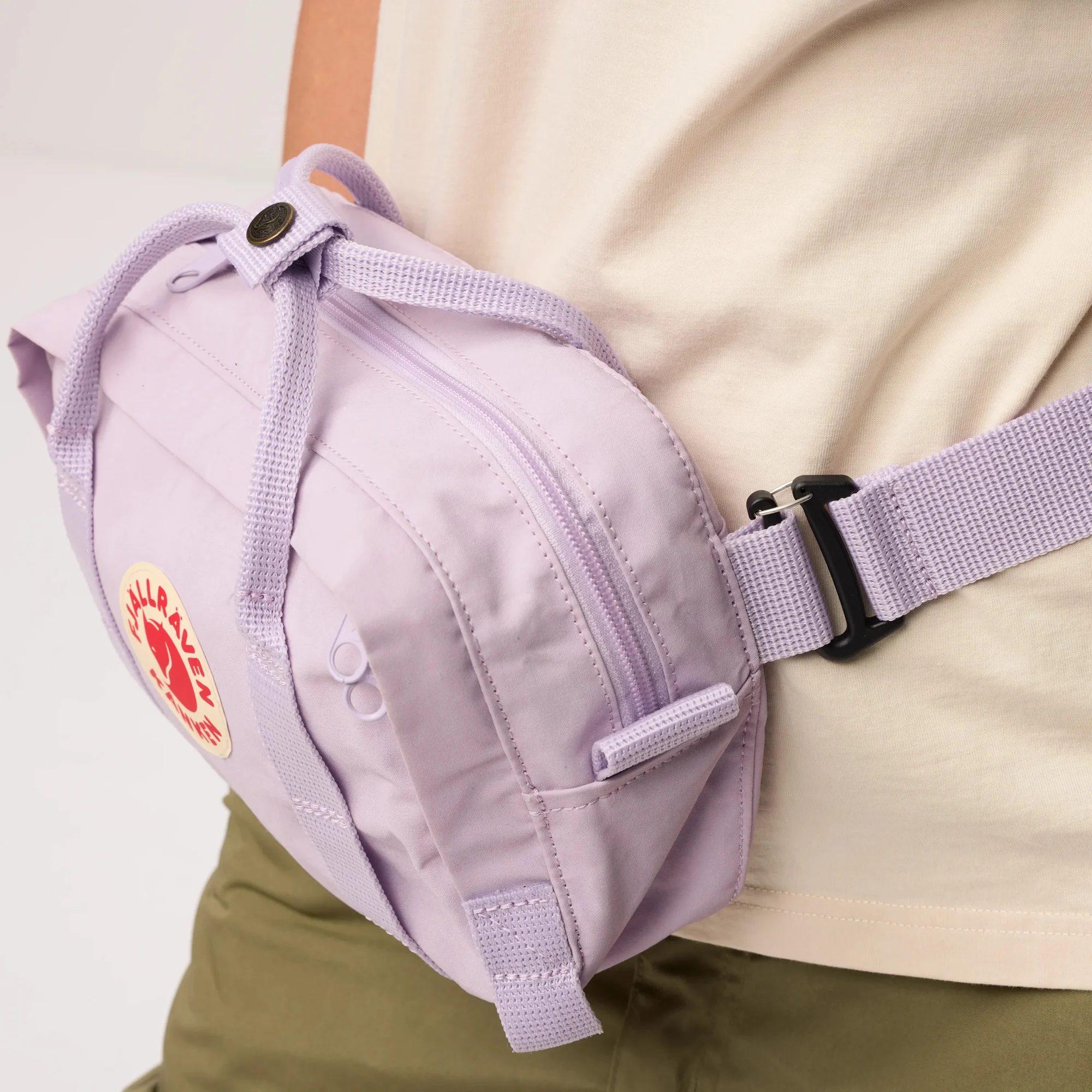 Fjällräven Kånken Crossbody Fossil 09