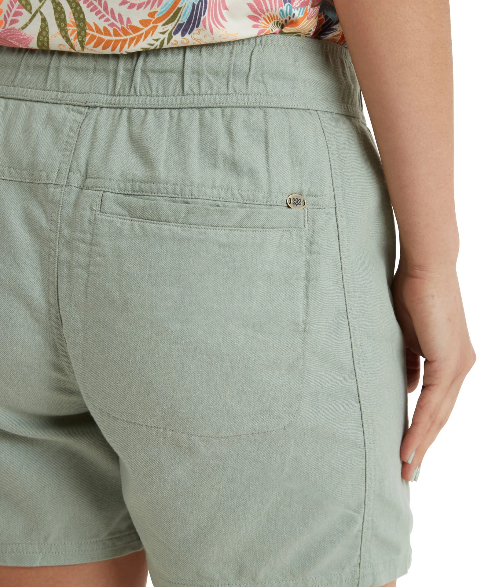 Sherpa Women's Palmo Shorts Celery 07