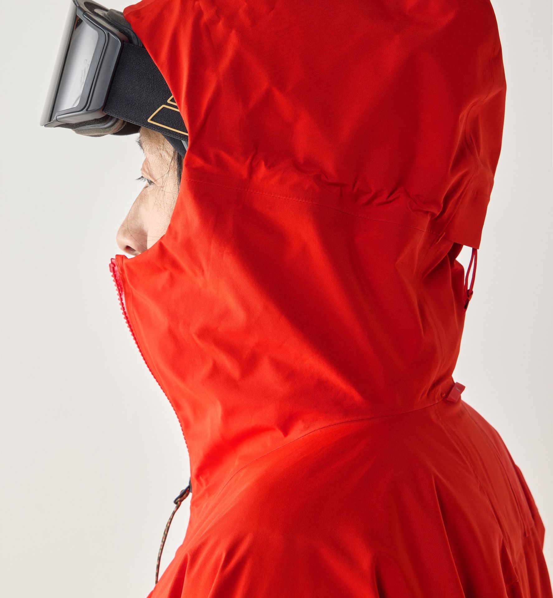 Haglöfs Men's Vassi GTX II Jacket Tech Red / Carmine Red 02