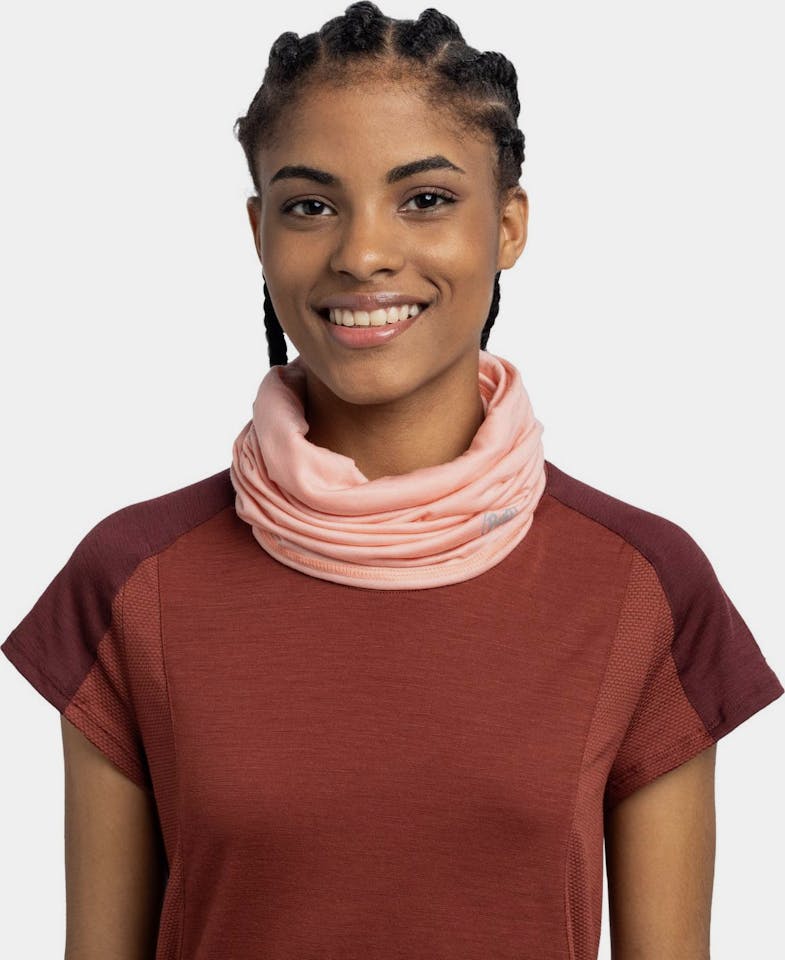 Buff Lightweight Merino Solid Coral  04