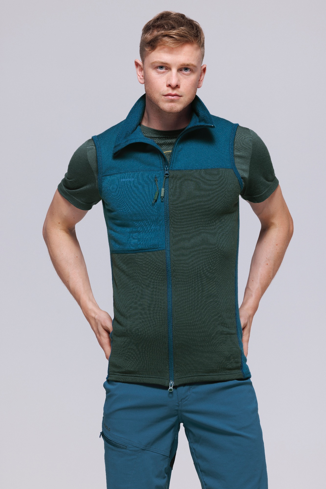 Devold Nibba Hiking Vest Men Sininen / Harmaa 04