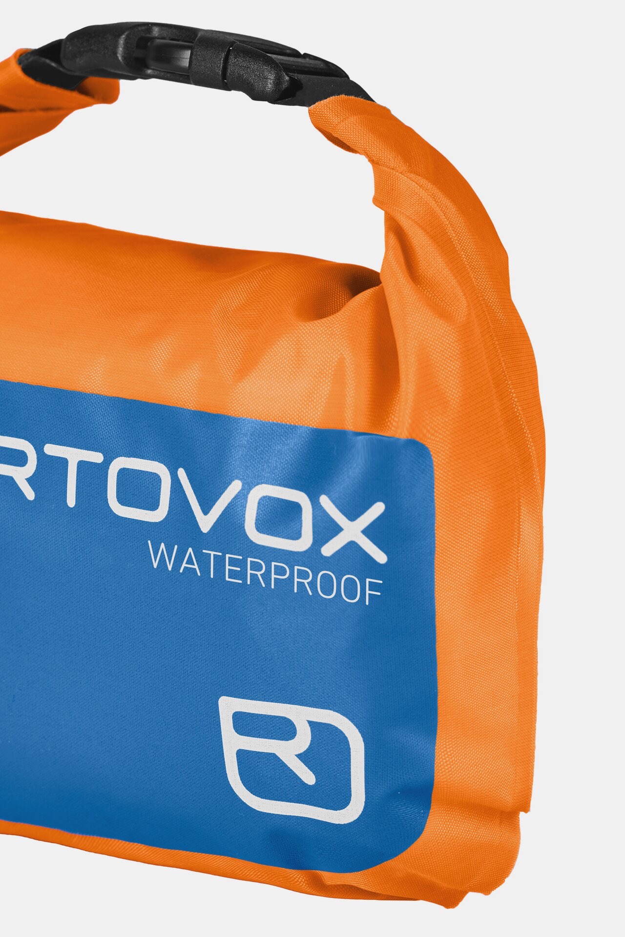 Ortovox First Aid Waterproof  04