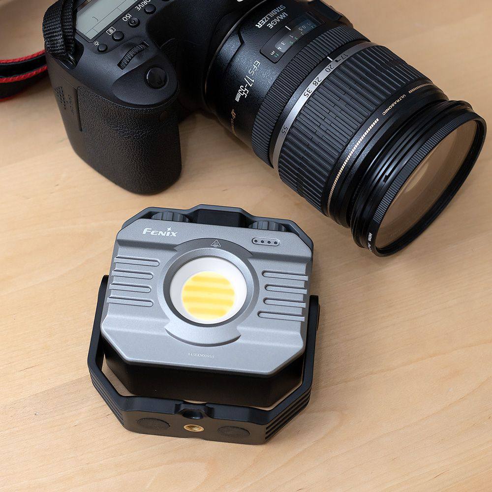 Fenix CL28R 2000 lm  16