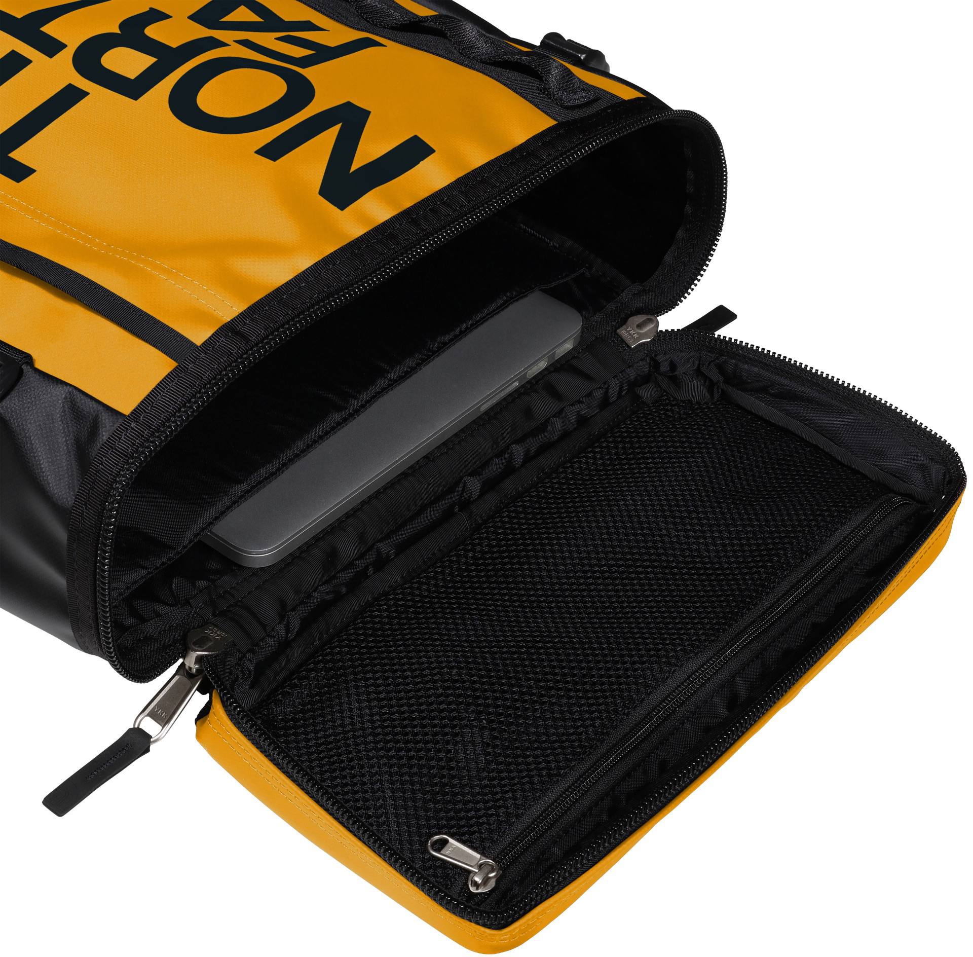 The North Face Base Camp Fuse Box Kulta/Musta 06