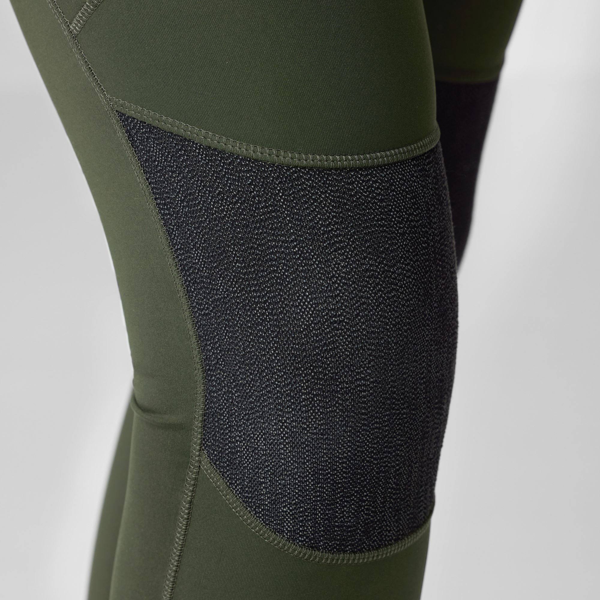 Fjällräven Women's Abisko Trekking HD Tights Deep Forest 03