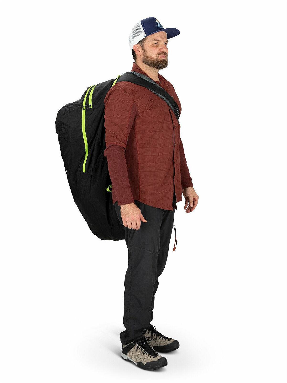 Osprey Airporter M Black 06