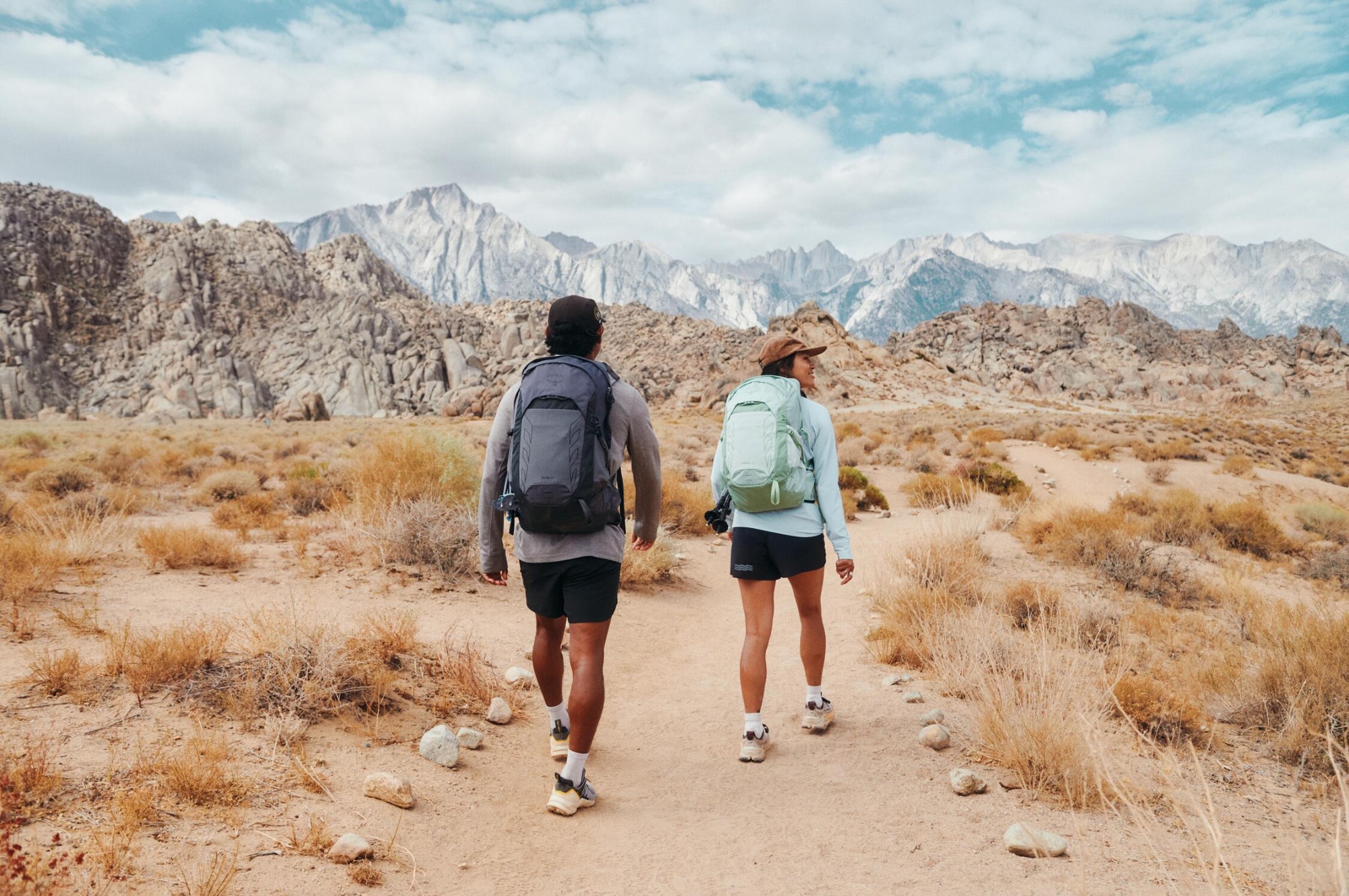 Osprey Tempest 26 Musta/Coal 06