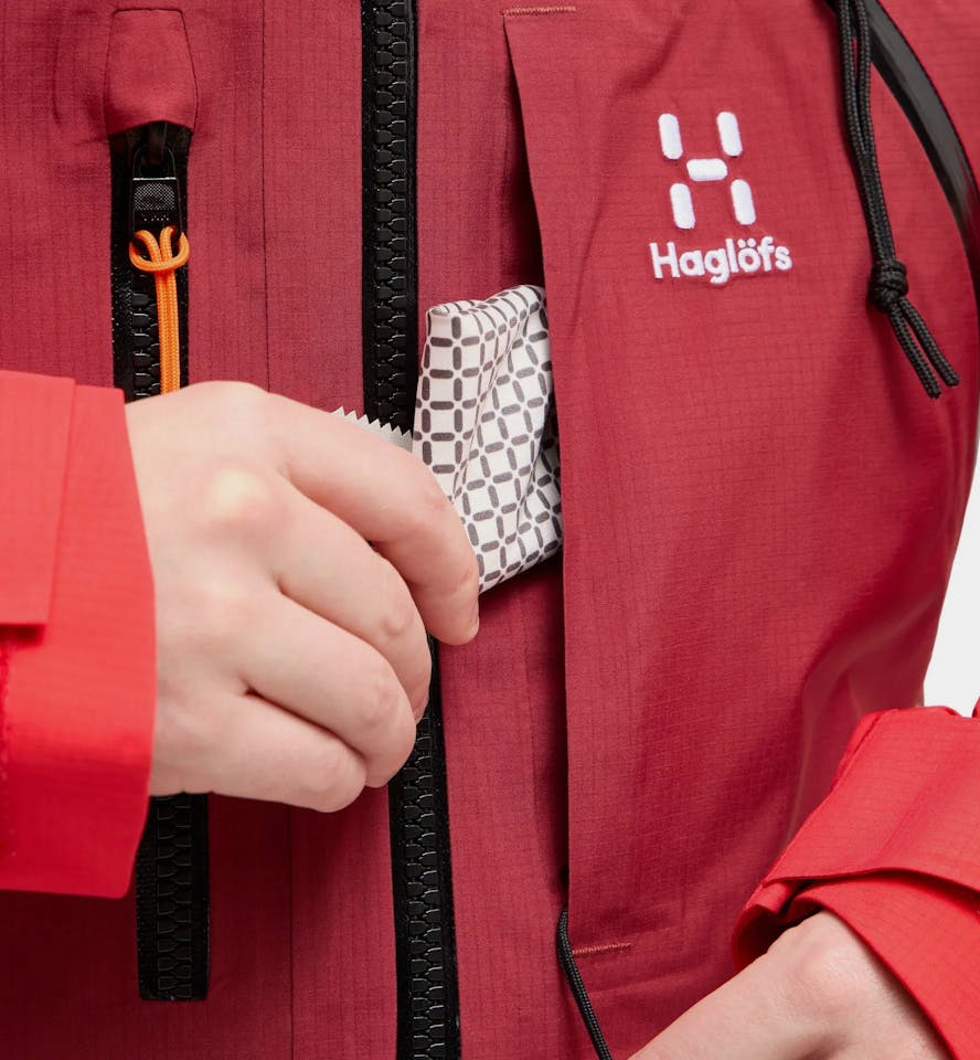 Haglöfs Vassi GTX Pro Jacket Women Carmine Red/Bright Red 09