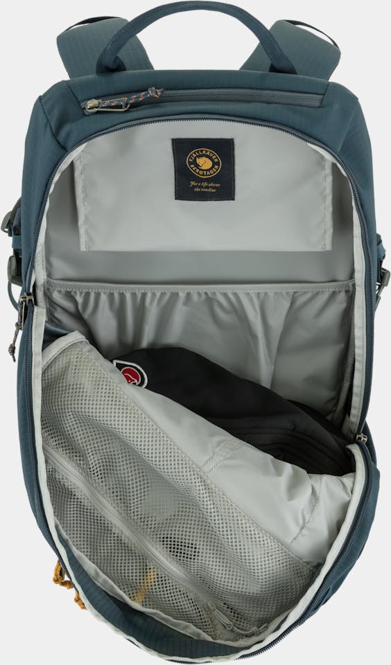Fjällräven Bergtragen Tour 22 Flame 08