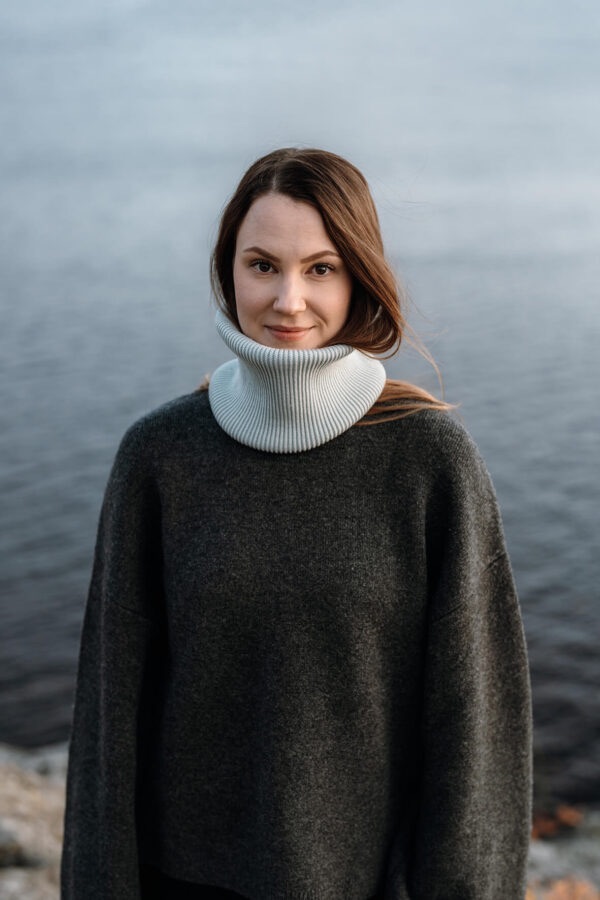 Superyellow Lumi Tube Black 02