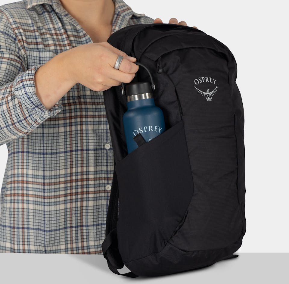 Osprey Fairview 55 Black 09