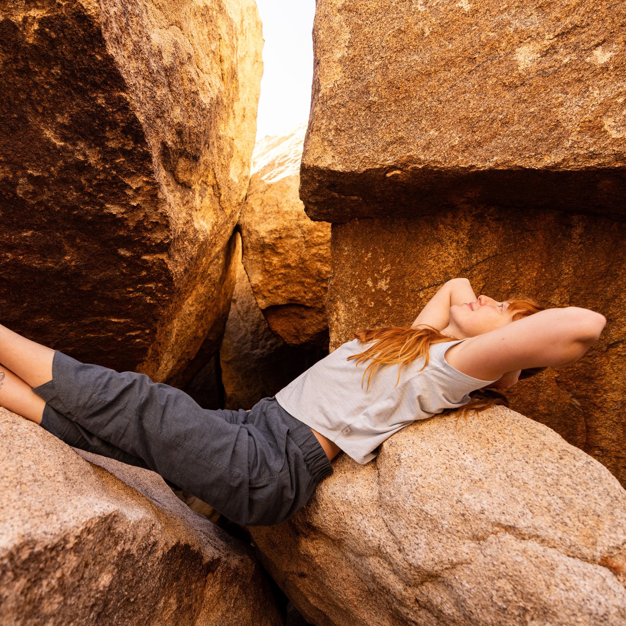 Royal Robbins Women's Hempline Capri Orion Blue 07