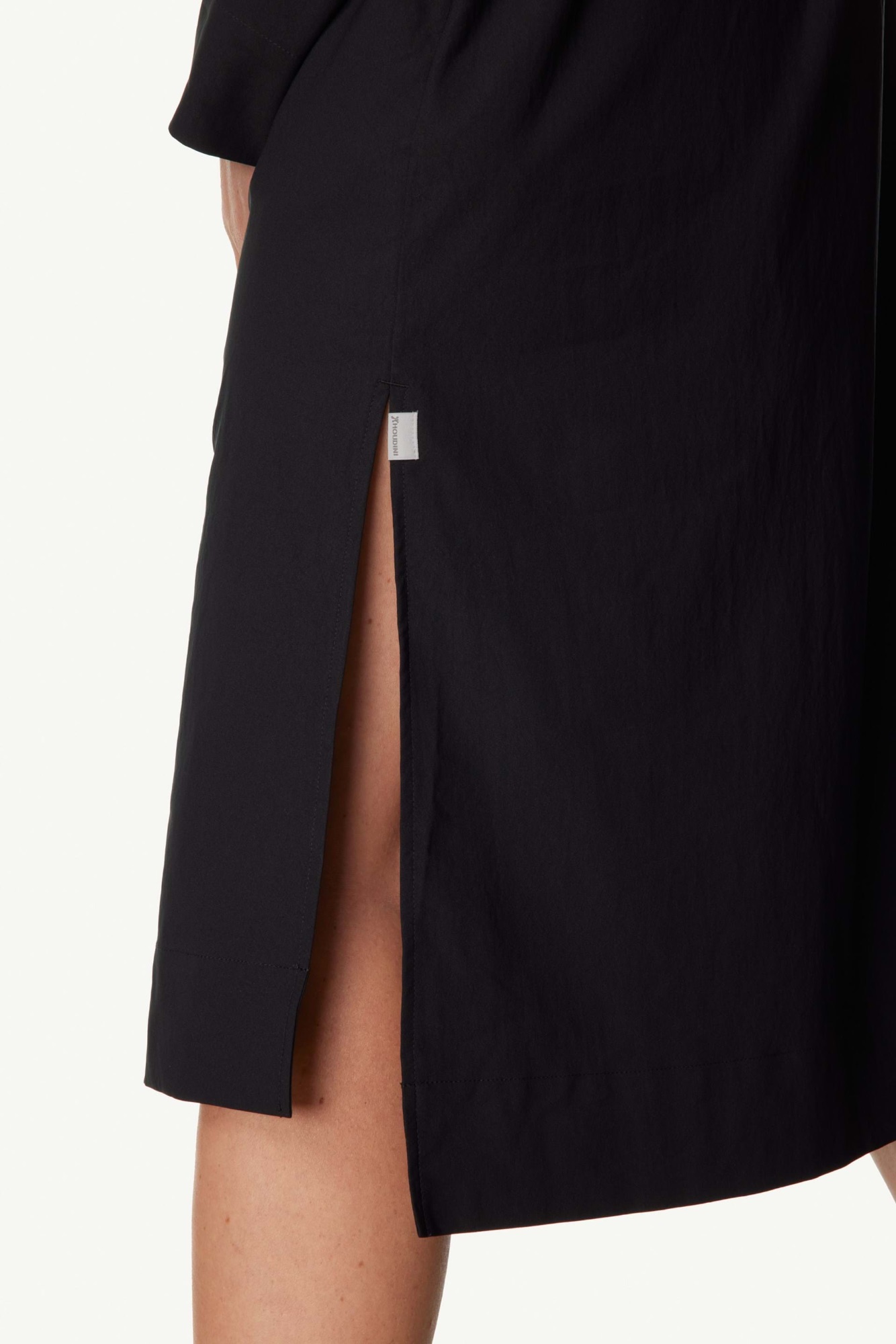 Houdini Women's Route II Shirt Dress Black 04