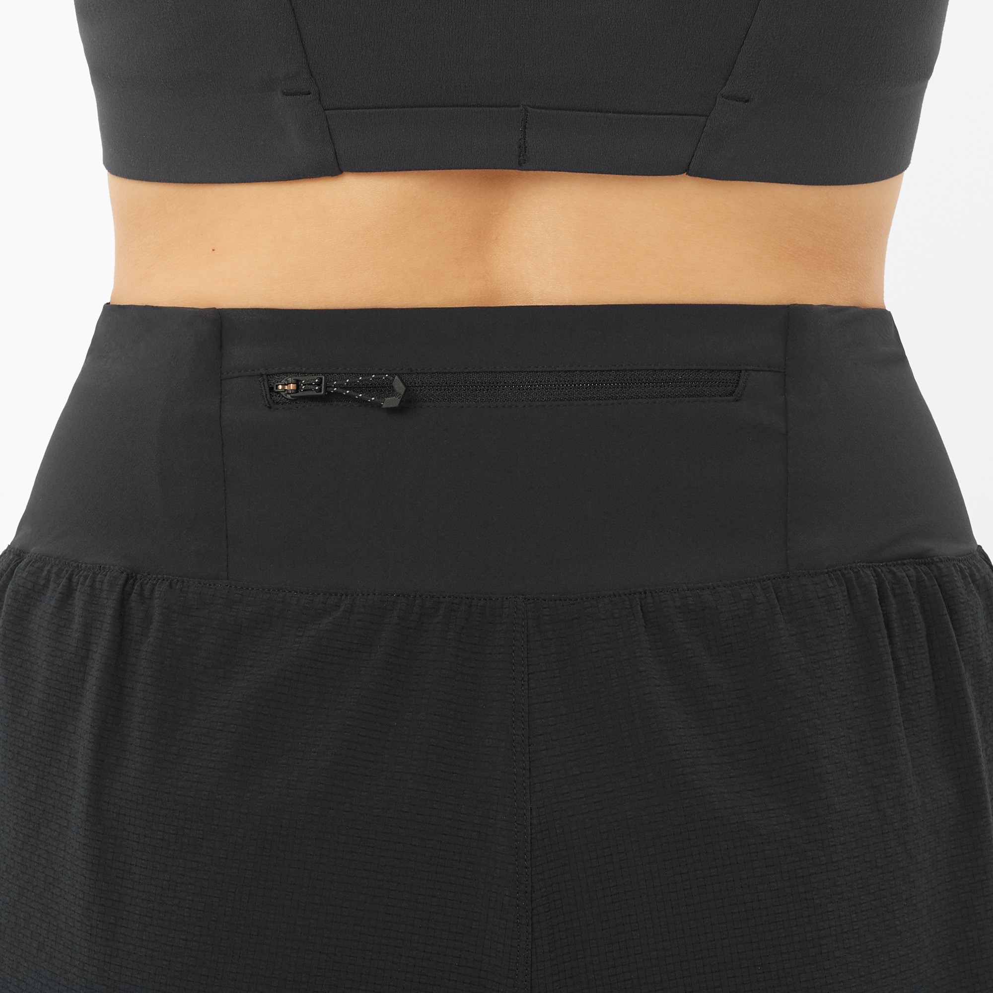 Salomon Women's Sense Aero Stow 4" Shorts Black 06