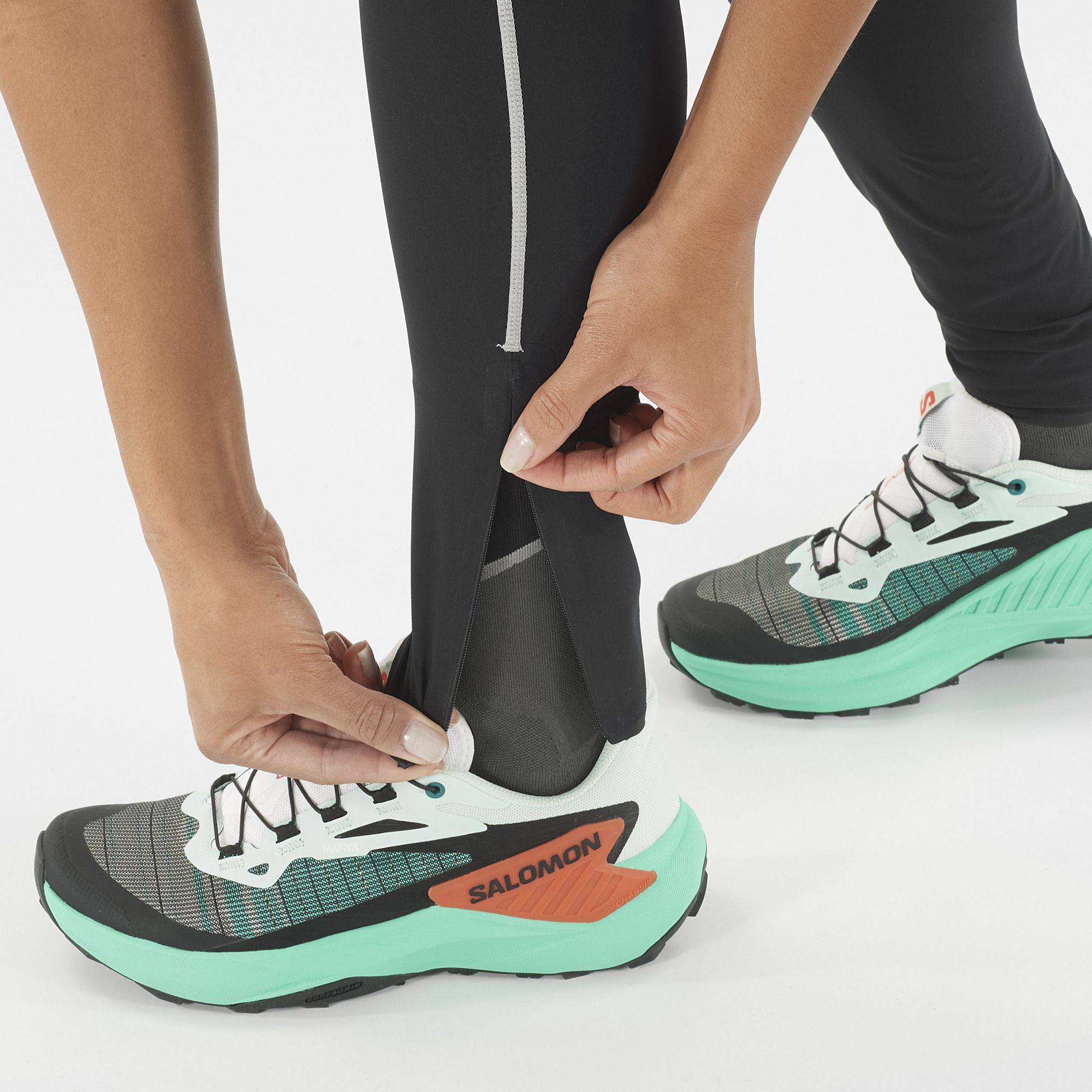 Salomon Women's Sense Stow Tights Musta 06