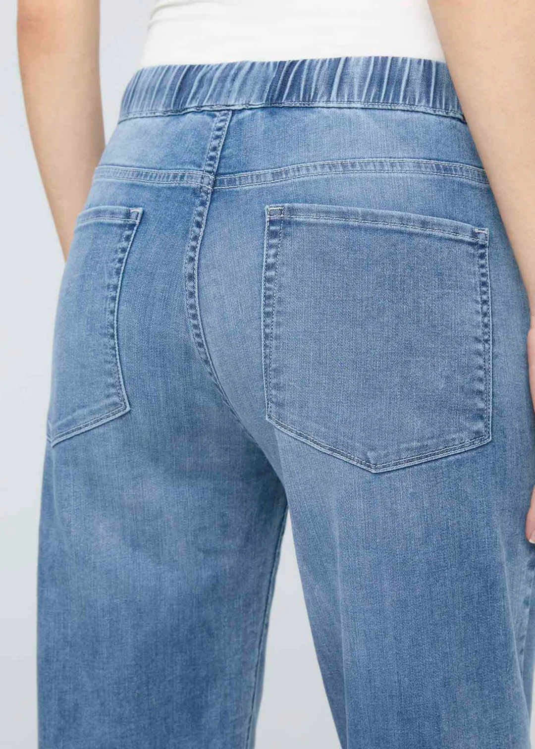 Duer Women's Performance Denim Lite Harbour Pant Light Stone 06