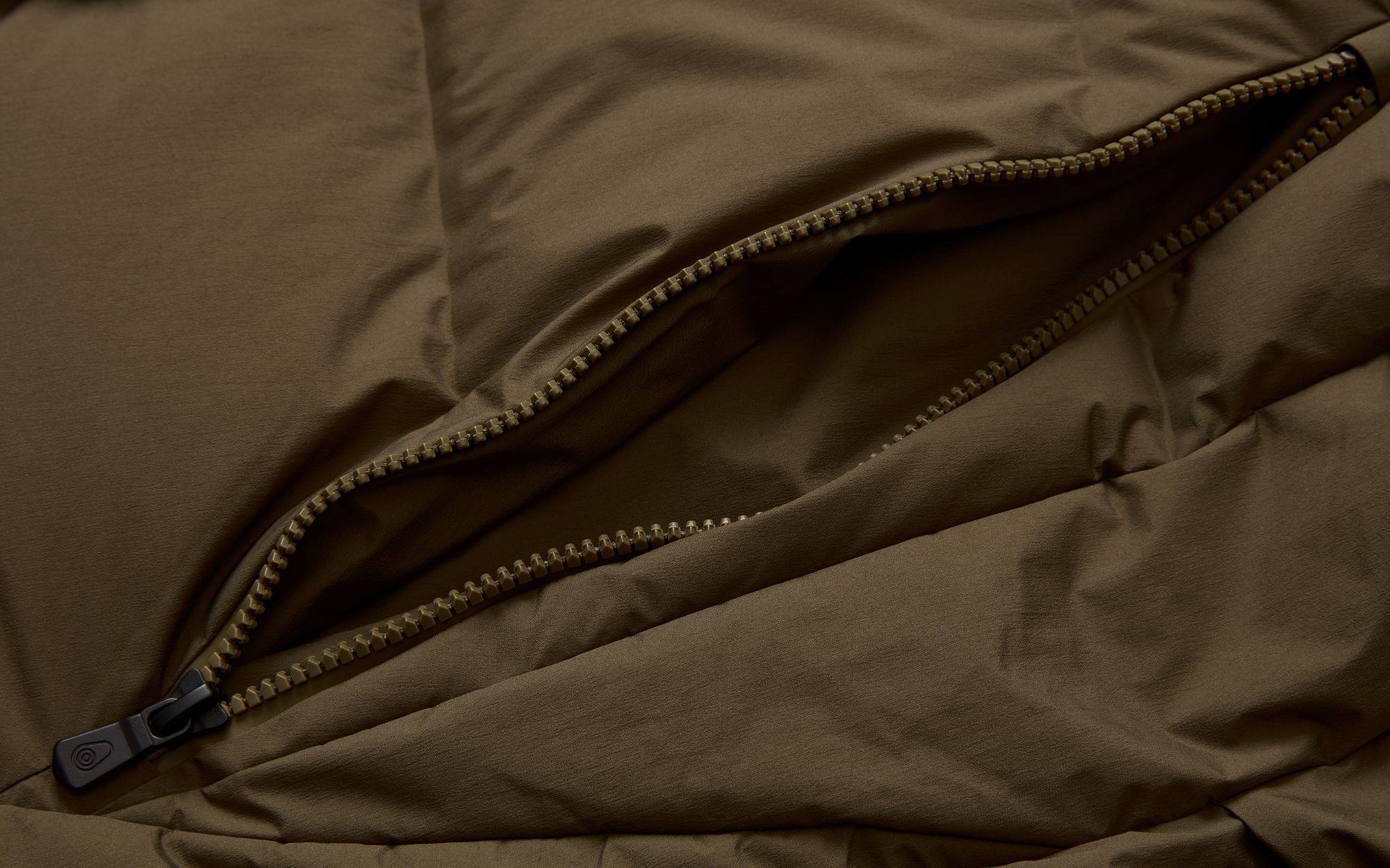 Sail Racing Women's Race Edition Down Parka Dusty Green 04