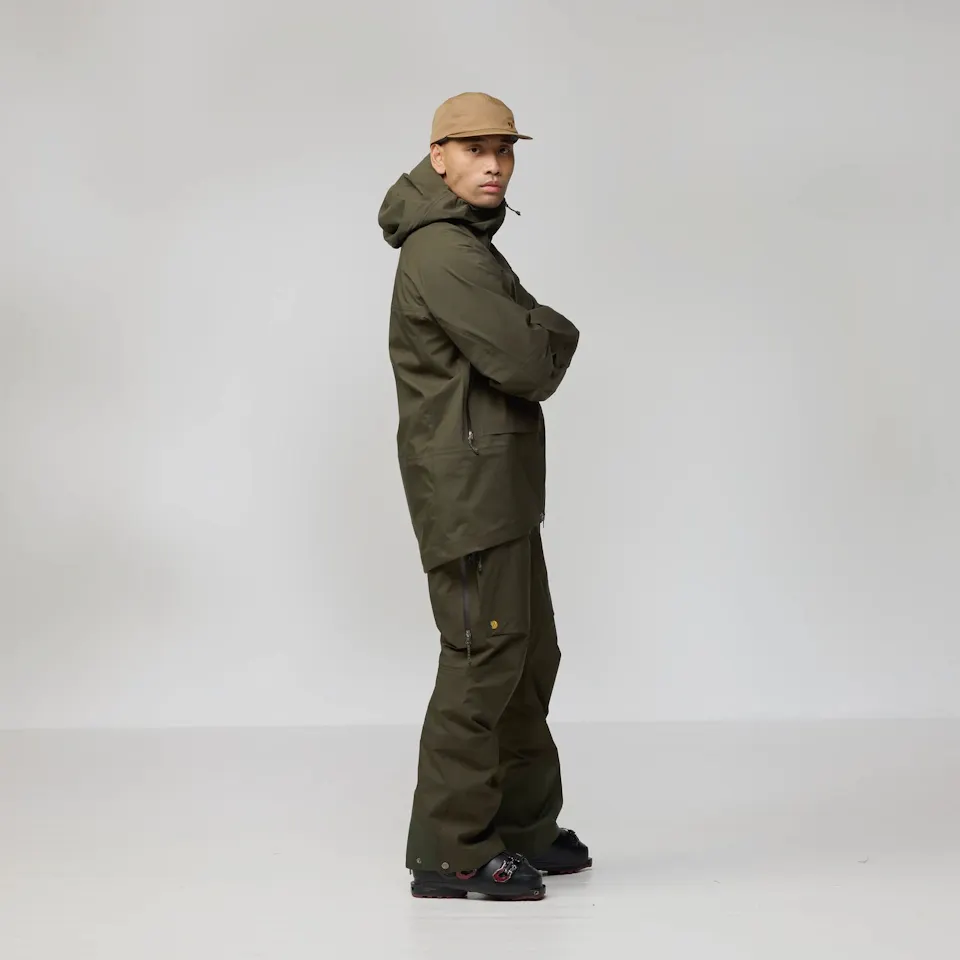 Fjällräven Men's Bergtagen GTX Tour Jacket Black 03