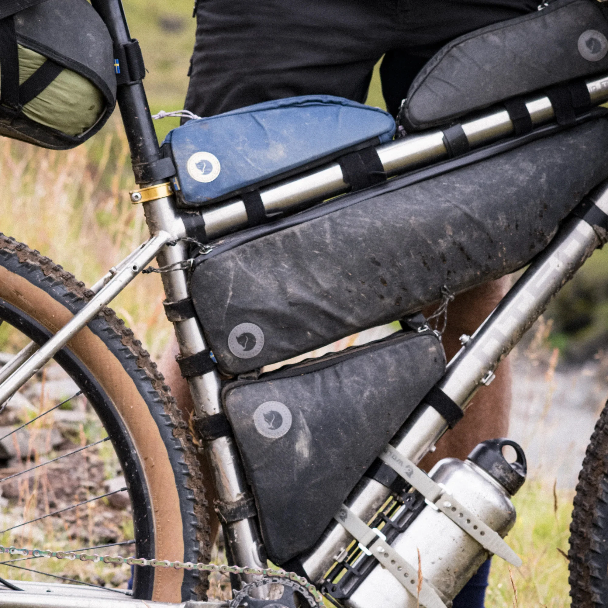 Fjällräven Hoja Triangle Frame Bag Musta 07