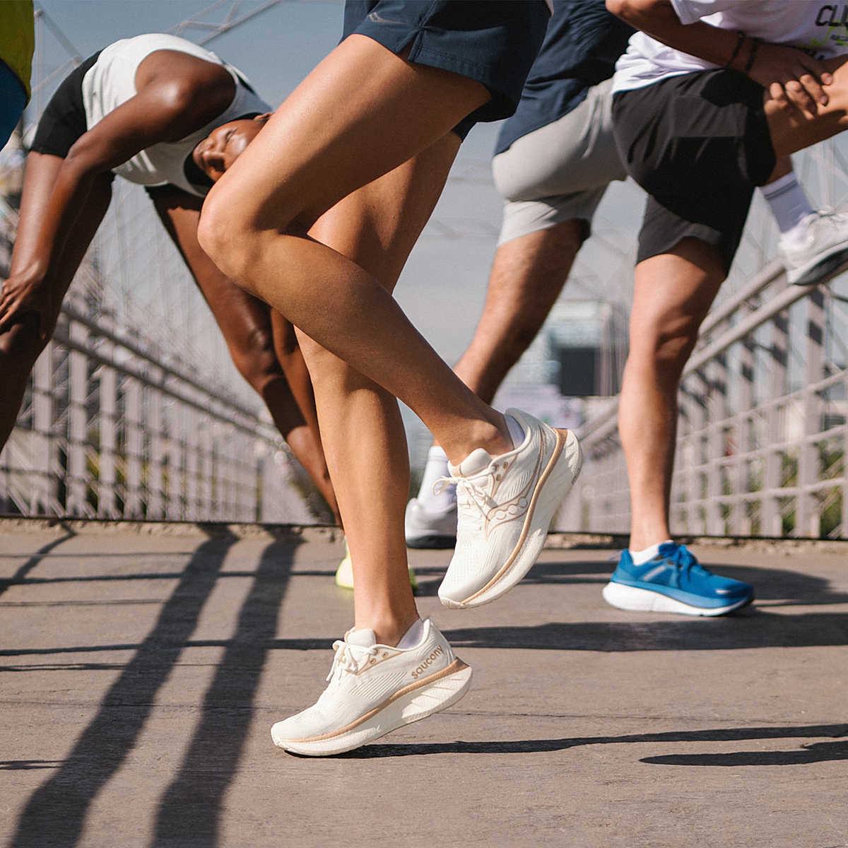 Saucony Women's Ride 18 Vanilla 10