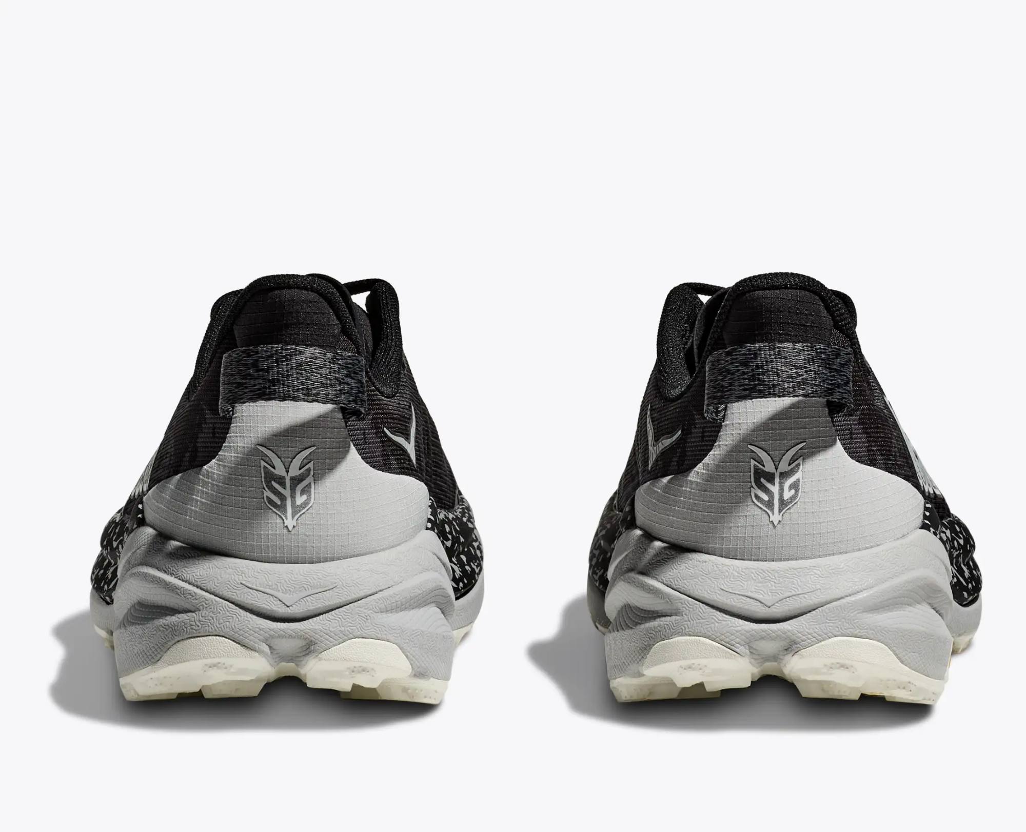 Hoka Men's Speedgoat 6 Black/Stardust 04