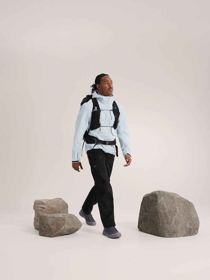 Arc'teryx Men's Beta Pant Musta 04