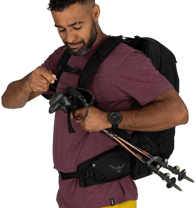 Osprey Talon 22 Musta/Coal 05