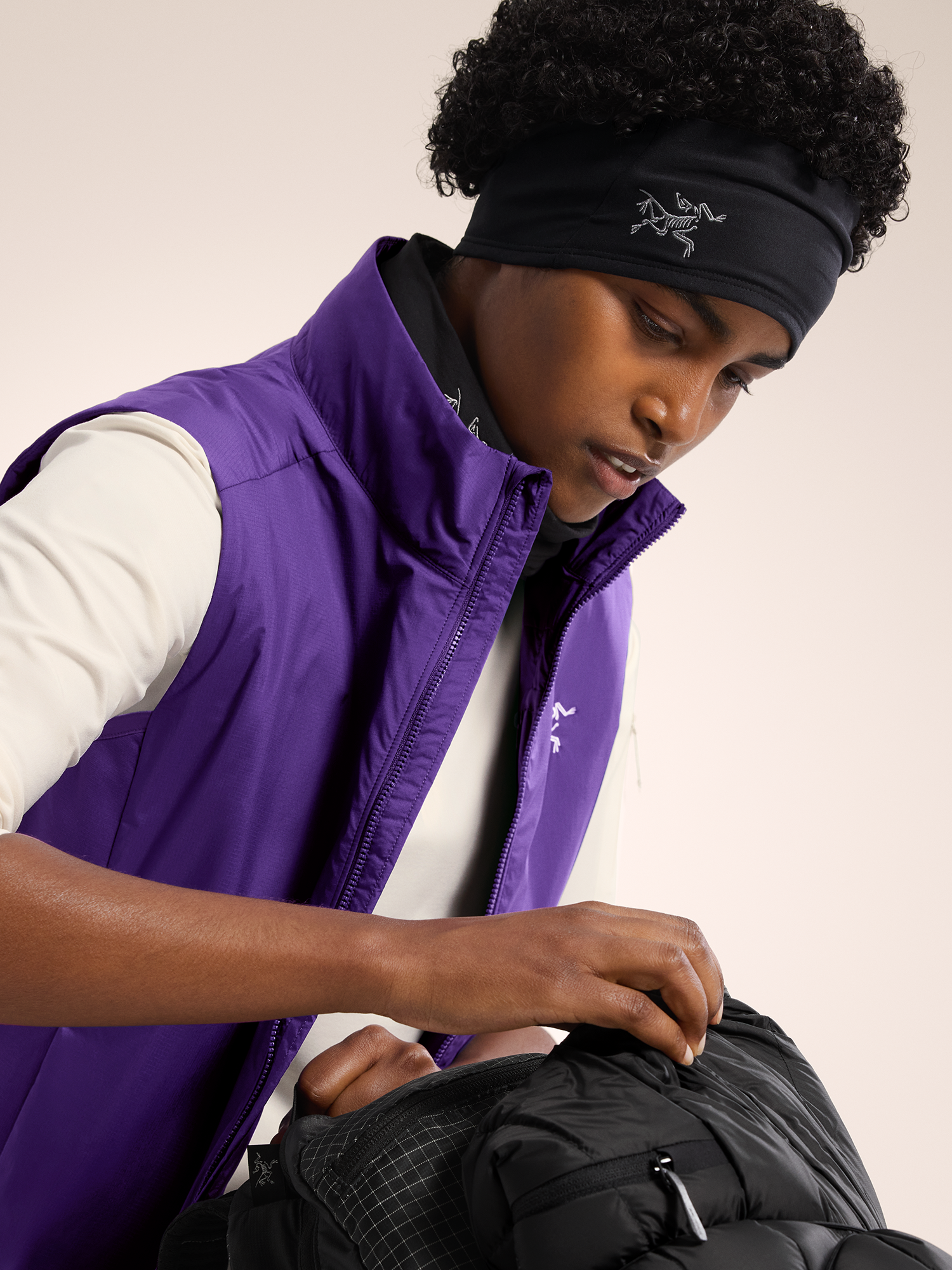 Arc'teryx Rho Headband Musta 02