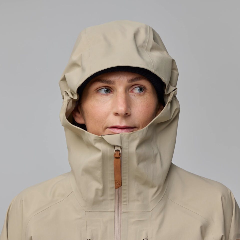 Fjällräven Women's Keb GTX Jacket Un Blue 07