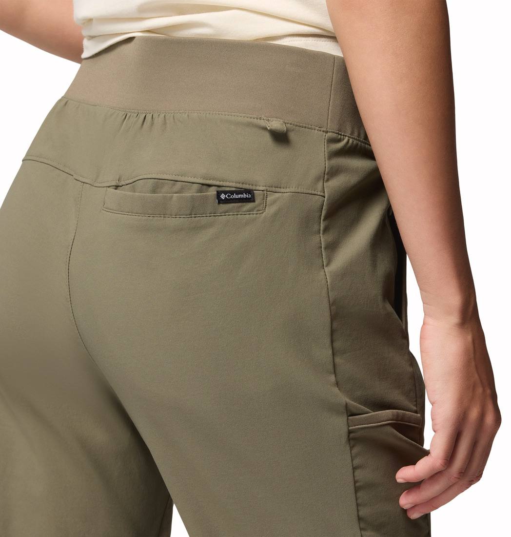 Columbia Women's Leslie Falls Pull-on Pant Tummanvihreä 05