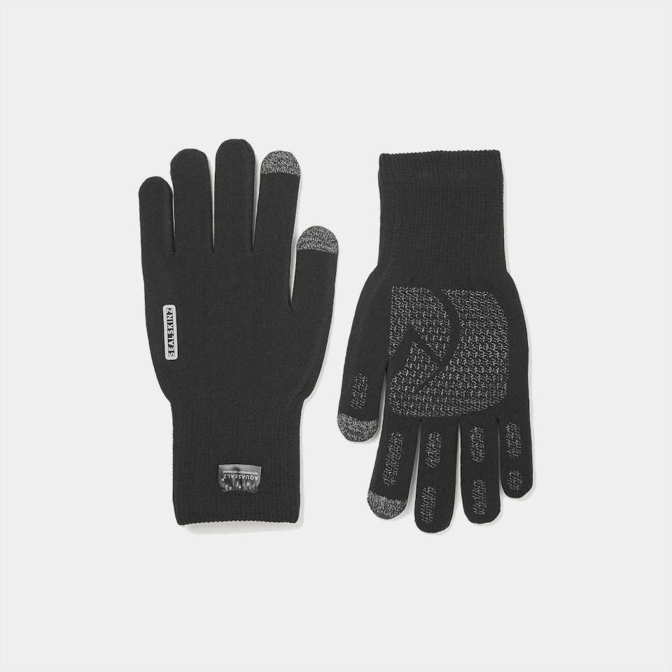 SealSkinz Anmer Musta 01